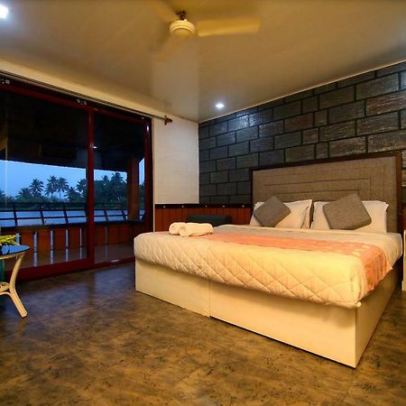 Green Palace Ayurveda Resort, Alleppey Alappuzha Dış mekan fotoğraf
