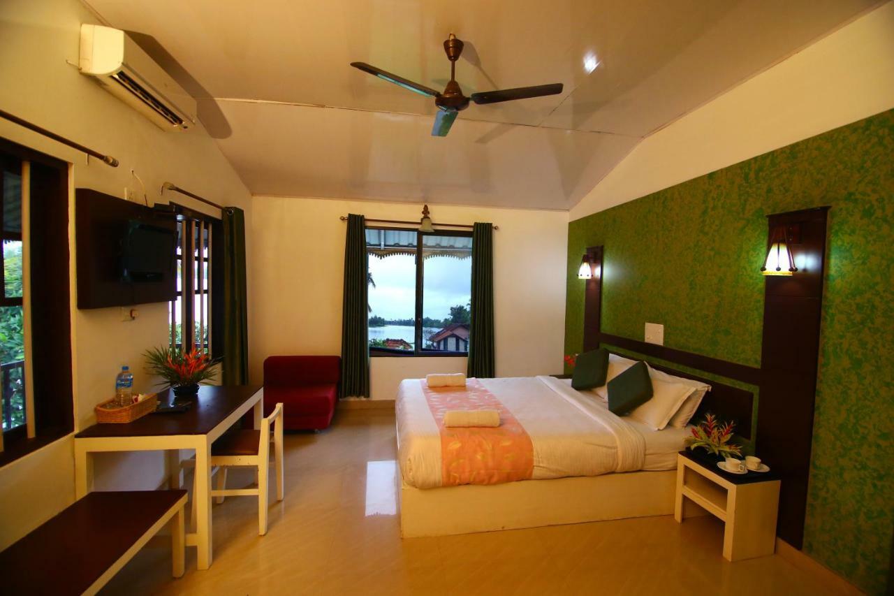 Green Palace Ayurveda Resort, Alleppey Alappuzha Dış mekan fotoğraf