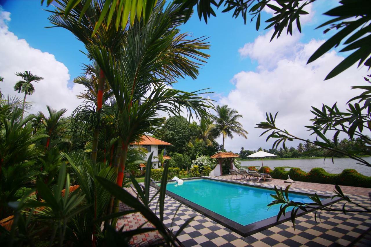 Green Palace Ayurveda Resort, Alleppey Alappuzha Dış mekan fotoğraf