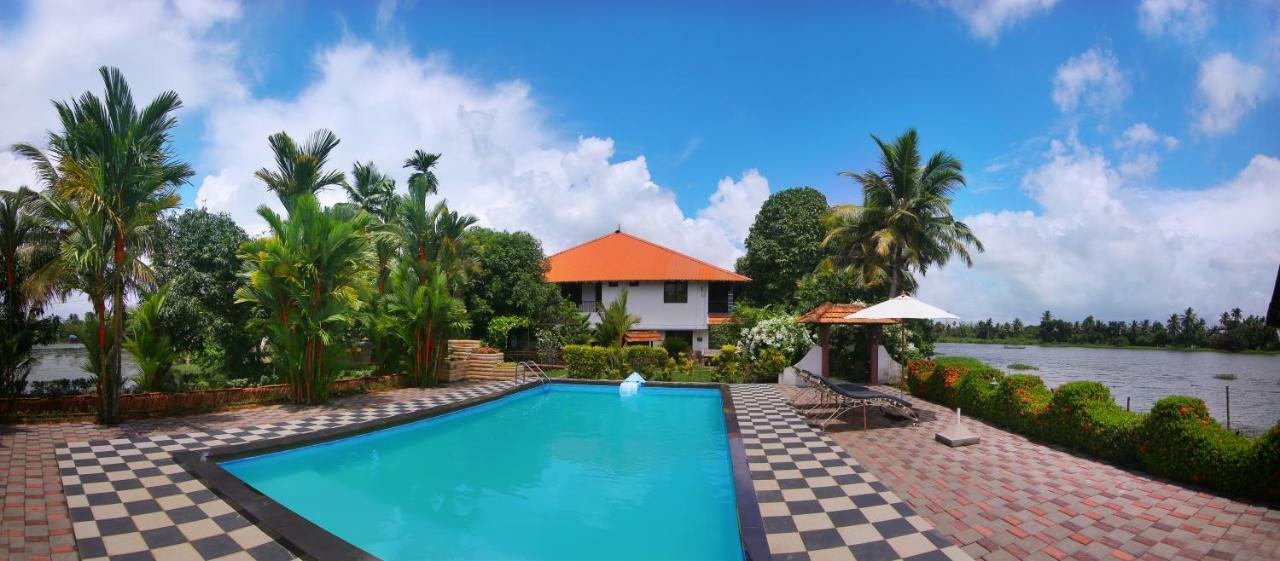 Green Palace Ayurveda Resort, Alleppey Alappuzha Dış mekan fotoğraf